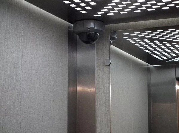установка видеонаблюдения в лифте
